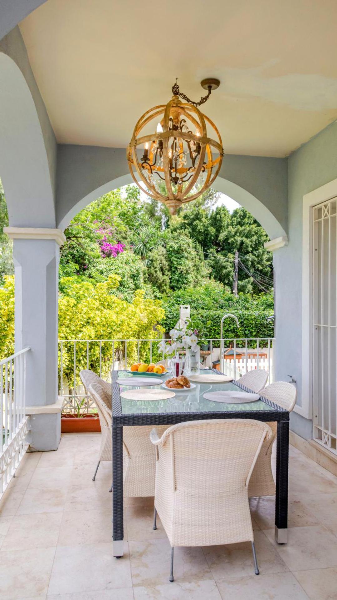 House In Puerto Banus And San Pedro 50m From The Sea With Private Pool Vakantiehuis *