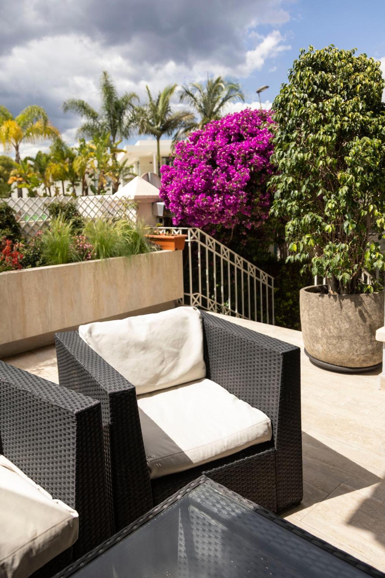 House In Puerto Banus And San Pedro 50m From The Sea With Private Pool Vakantiehuis Marbella